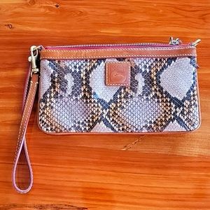 Dooney & Bourke small wristlet
